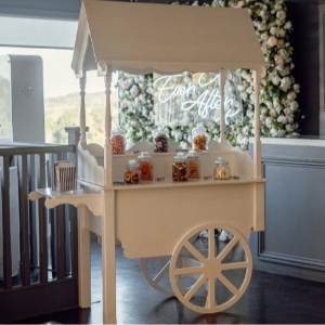 Skylark Country Club