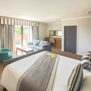 Oxford Spires Hotel
