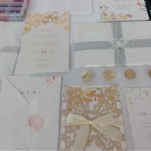 S.R.E Favours & Guestbooks
