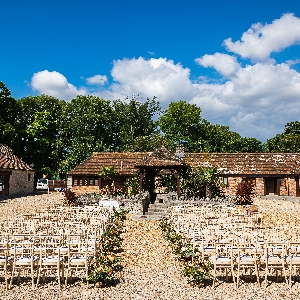 Kingston Country Courtyard