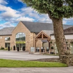 Peak Edge Hotel at The Red Lion
