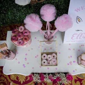 Chelsea Buns Cake Design