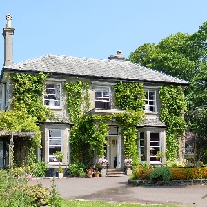 The Horn Of Plenty Hotel and Restaurant