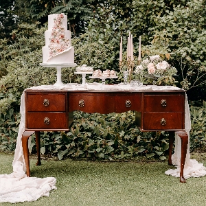 Willow and Rust Weddings