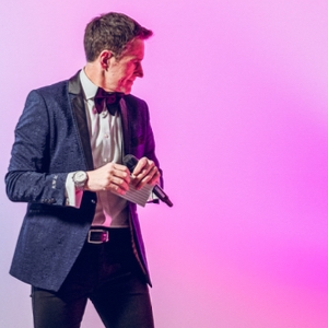 Spencer Wood Magic, Wedding Host & Magician
