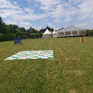 Classic Giant Games for Hire
