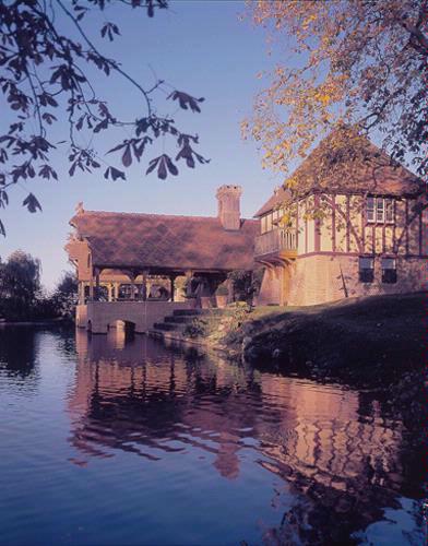 Gallery image: 10736_1.jpg 