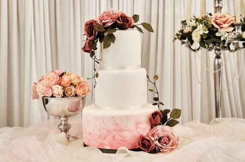Image 1 from Cake Fantastique