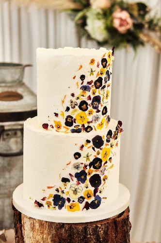 Image 2 from Cake Fantastique