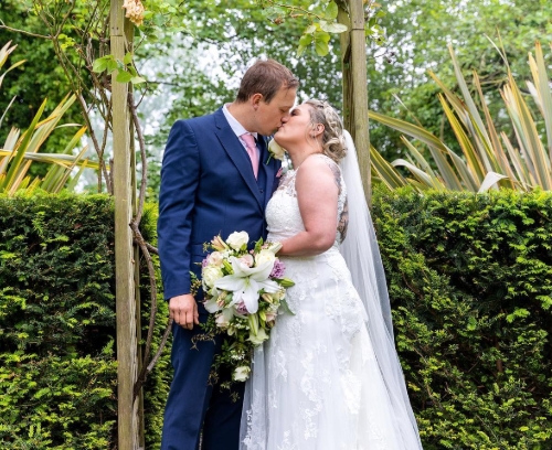 The Riverside  House Hotel