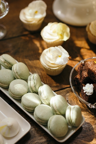 Image 1 from Love Wedding Cakes