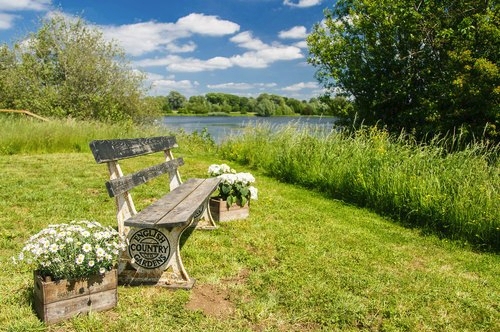 Image 2 from The Lakeside at Wild Berry Farm