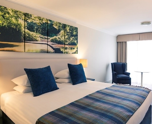 Image 2 from Mercure Burford Bridge Hotel