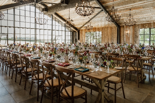 Image 2 from The Barn at Botley Hill