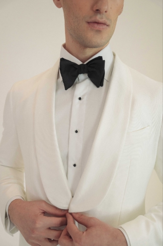 Image 2 from Andréa Kọsta