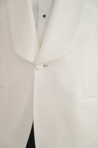 Image 3 from Andréa Kọsta