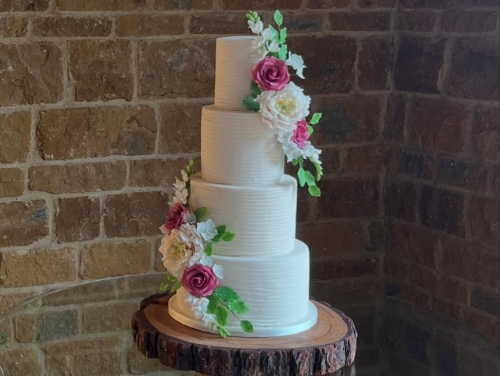 Bespoke Cakes by Nicola