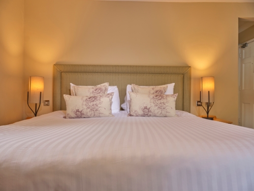 Gallery image: 73431_2.jpg 