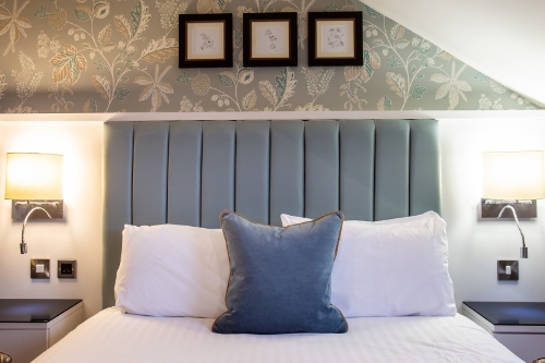 Gallery image: 73900_1.jpg 