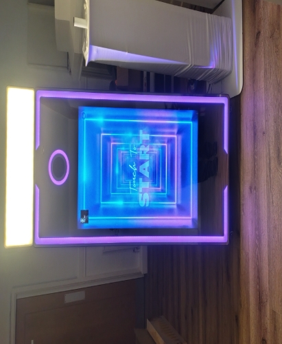 Gallery image: 73981_1.jpg 