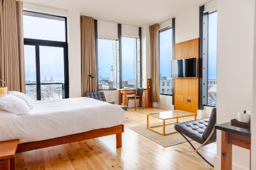 Gallery image: 74169_3.jpg 