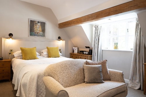 Gallery image: 74177_1.jpg 