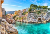 Thumbnail image 3 from Hays Travel Head Office